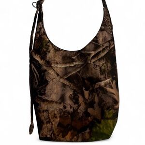 SMALL sling photo forest print nylon shoulder baggu cameo